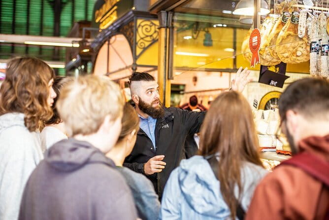Sant'Ambrogio Market Food Tour with Tastings led by a local Chef - Tuscan cold cuts and cheese, the central tasting