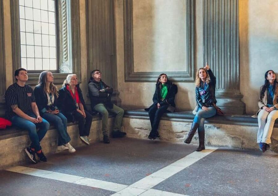 Santa Croce Church Guided Tour in Florence - Niccolini’s monument points toward modern public art
