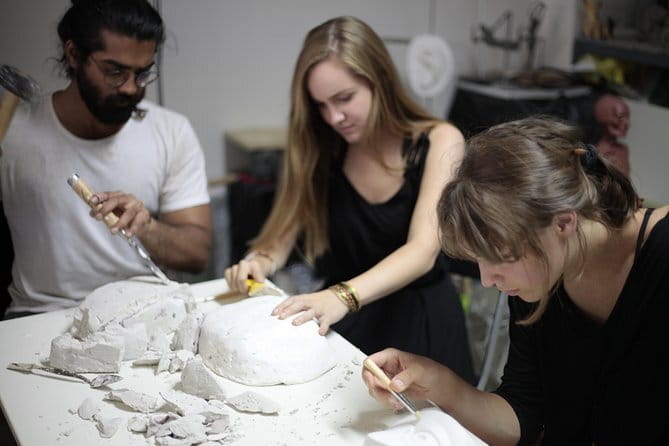 Sculpt like Michelangelo - A small piece of David, made by your own hand