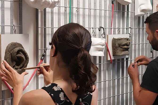 Sculpture in Florence : Traditional Clay modelling class - How the clay modeling session unfolds