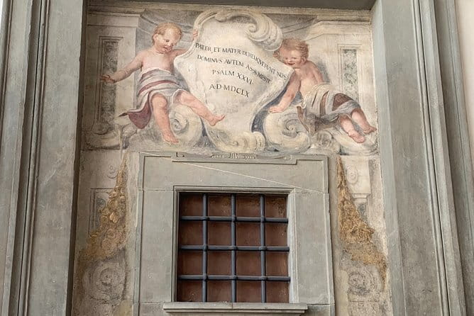 Secrets, Mysteries And Legends Of Florence-Small group tour - An evening walk through Florence’s old center
