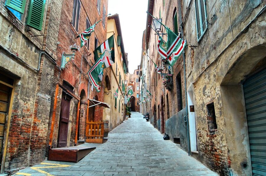 Siena Half-Day Tour from Florence - Medieval lanes, Town Hall, and San Domenico Church