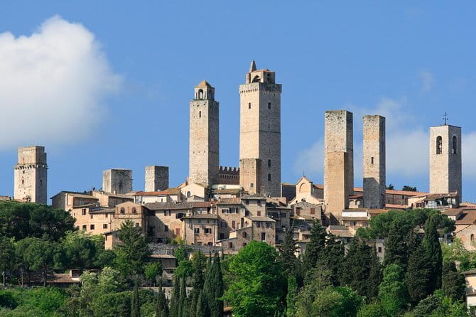 Siena San Gimignano Pisa Escorted Transport and Optional Lunch - Meeting at Piazzale Montelungo
