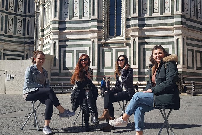 Sit and walk Florence tour with Gelato - Why the portable stool is the real star
