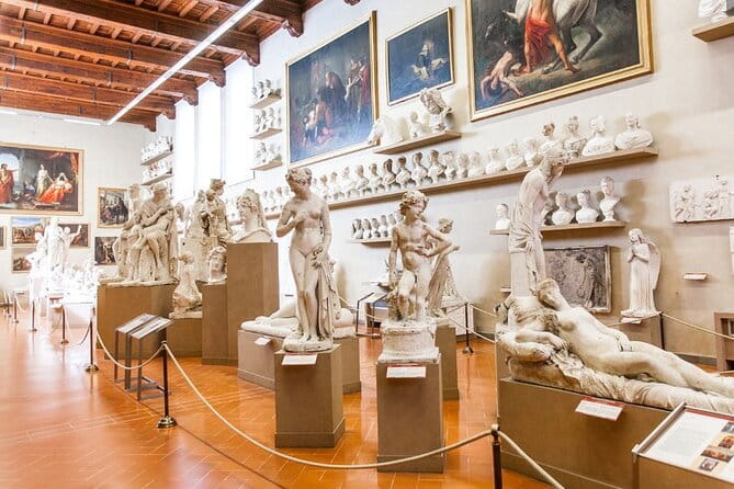 Skip The Line Accademia Gallery Tickets - What is not included
