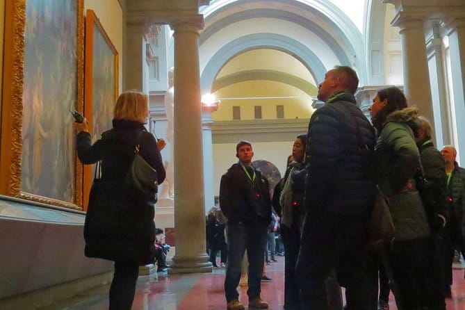 Skip-the-Line Accademia Guided Visit: David Secrets and Beyond - Seeing David without wasting half your morning