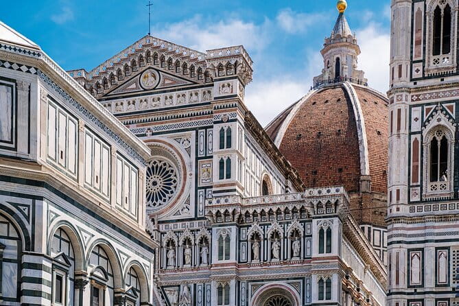 Skip the line: Accademia Small Group and walking tour of Florence - Piazza della Signoria and Palazzo Vecchio