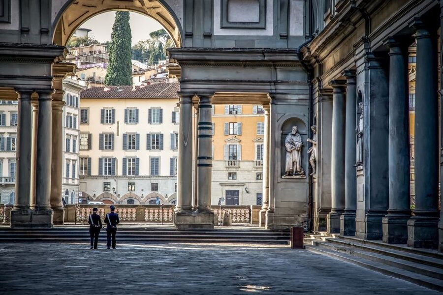 Skip the line: Accademia & walking tour of Florence - Starting with Michelangelo’s David