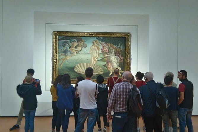 Skip the line : David Guided Experience - Inside the Accademia: David from several angles