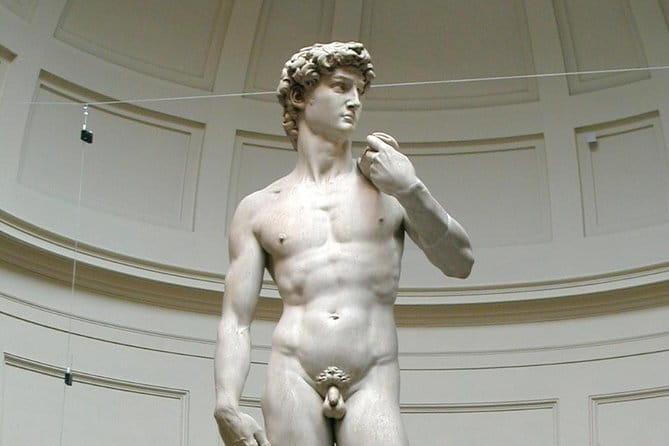 Skip-the-Line Florence Highlights and David Walking Tour - Piazza della Repubblica and Florence’s starting point