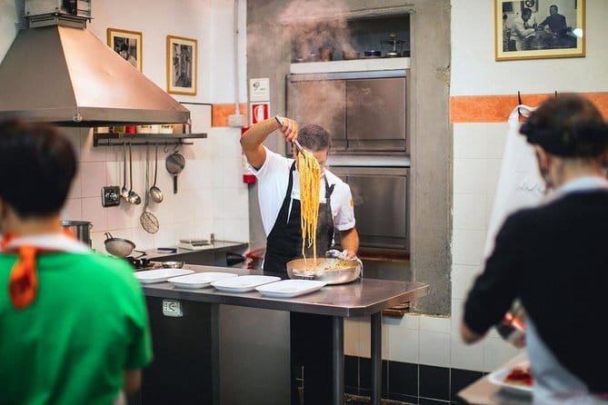 Small Group Gourmet Cooking Lesson With Lunch In Florence - Key points at a glance
