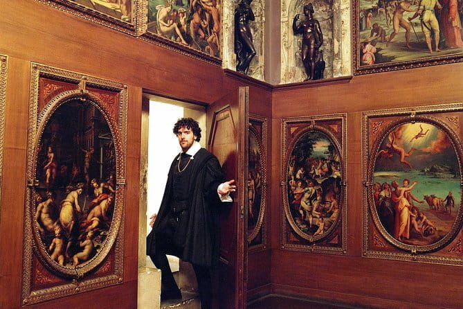 Small-Group Palazzo Vecchio Secret Passages Tour with Lunch Or "Gelato" - Who will enjoy this tour most