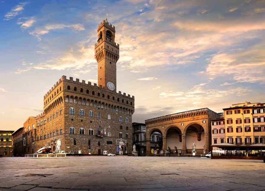 Small-Group: Uffizi & walking tour of Florence skip the line - Should you book it?