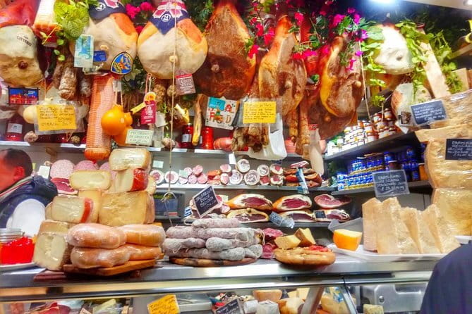 Super Tasty Full-day Guided Tour of Florence Food Wine Art Top Sites & Eateries - The Duomo and Baptistery provide Florence’s big visual moment