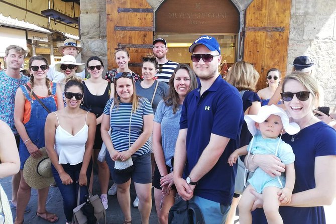 The Best tour in Florence: Renaissance & Medici Tales - guided by a STORYTELLER - Piazza della Repubblica: from medieval city to modern square