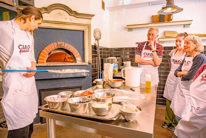The Italian Way: Pizza and Gelato Class with Unlimited Wine - Key points to know