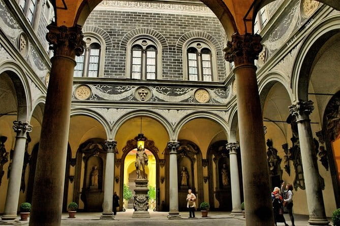 The Medicis: The Movie, The Family, The Palace! - Palazzo Strozzi, the rival’s larger imitation