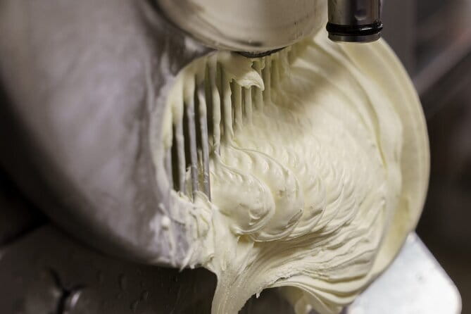The Real Italian Artisan Gelato - What happens at In Tavola