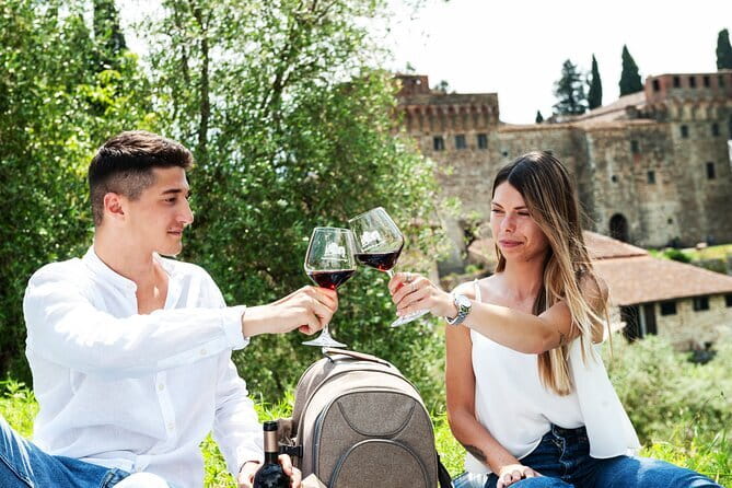 Tour of 900year old secret cellars + tasting of 3 wines and bread with EVO oil - What happens inside the cellars