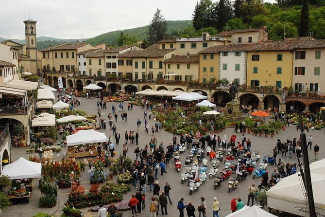 Tour of Chianti for small groups departing from Florence or surroundings - A private route through the northern Chianti hills