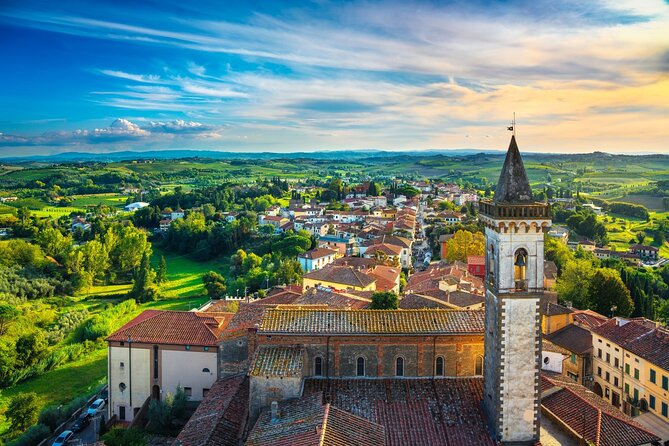 Truffle hunting and lunch experience, with Vinci and winery. - Mario, the private format, and the pace of the day