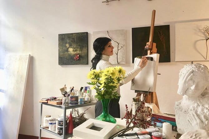 Tuscan Cooking Class in an Art Gallery in Florence - Panzanella, the Tuscan way to begin
