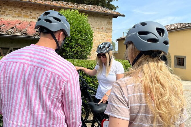 Tuscany E-Bike Tour: from Florence to Chianti with lunch and tastings - The ride to Piazzale Michelangelo