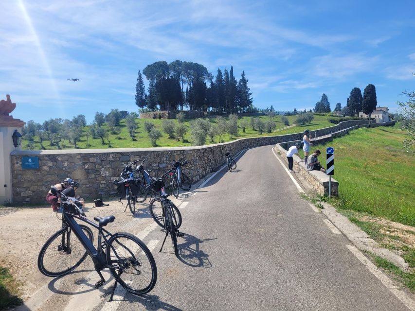 Tuscany Hills Bike Tour with Lunch at farm and Wine Tasting - Key points to know before booking
