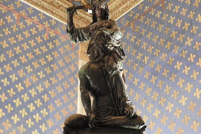 Uffizi and Palazzo Vecchio Combo Private Tour - Timing, meeting point, and practical details