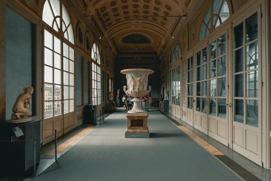 Uffizi Gallery & Hop-on Hop-off Bus Tour - Booking and meeting-point details that matter