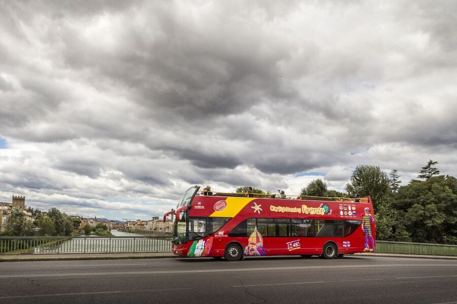 Uffizi Gallery & Hop-on Hop-off Bus Tour - Who should choose this Florence package?