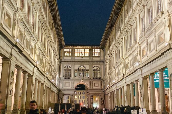 Uffizi Gallery Tickets: Step into the Heart of Renaissance Art - Leonardo’s Annunciation rewards a slower look