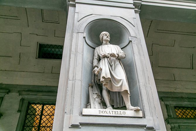Uffizi Gallery Tour for Kids & Families in Florence with Child-friendly guide - Meeting at Piazza della Signoria in Florence