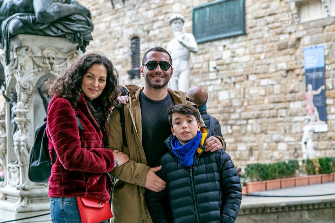 Uffizi Gallery Tour for Kids & Families in Florence with Child-friendly guide - Entering the Uffizi without the family queue
