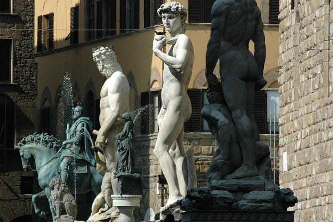 Walking tour of Florence with a private Florentine Tourist Guide - Piazza della Signoria, Florence’s open-air stage