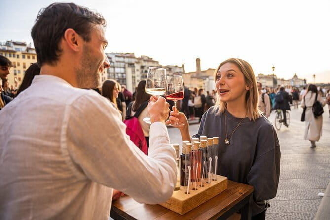 Wine Tasting Experience in Ponte Vecchio: Best Tuscany selection! - Key points to know before booking