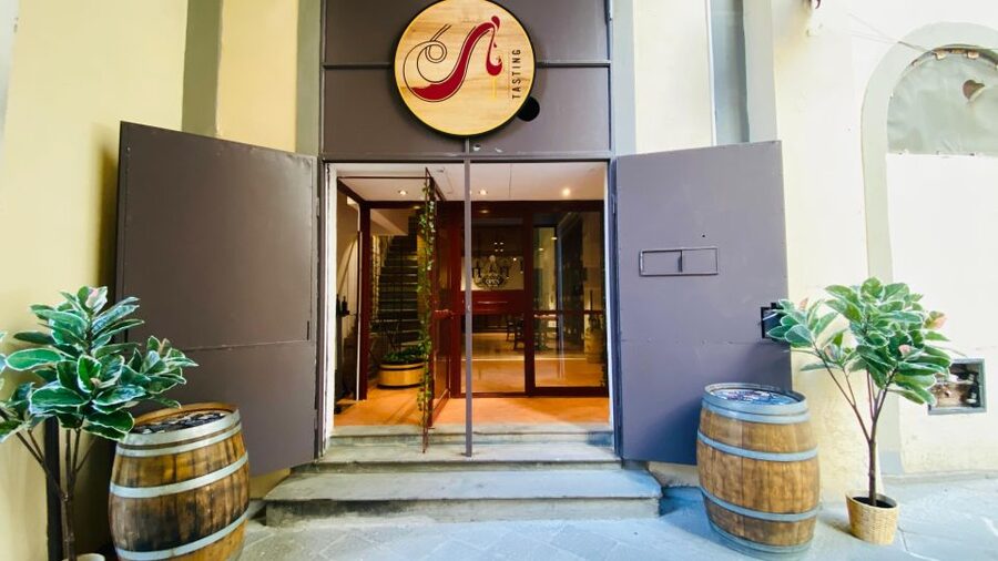 Wine Tasting Experience with Three Types of Tuscan Wine - Bolgheri Rosso brings the weight