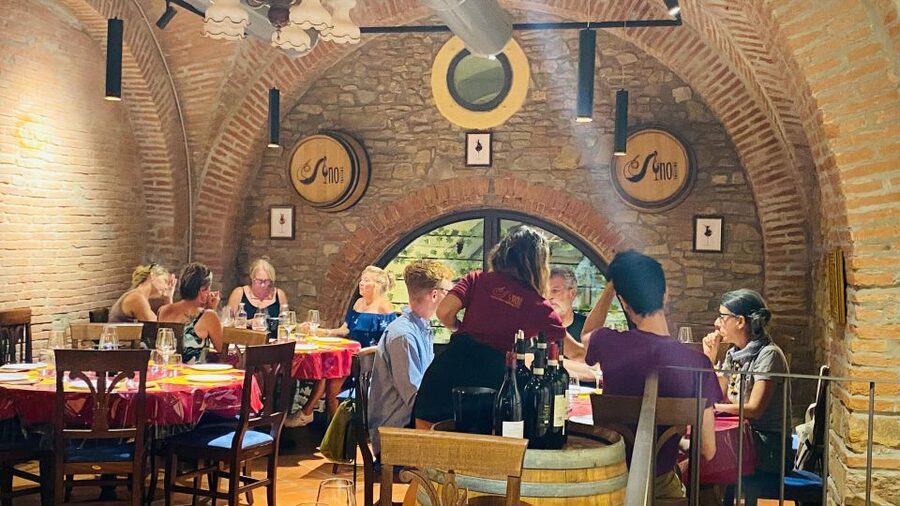 Wine Tasting Experience with Three Types of Tuscan Wine - Why the $41 price can make sense